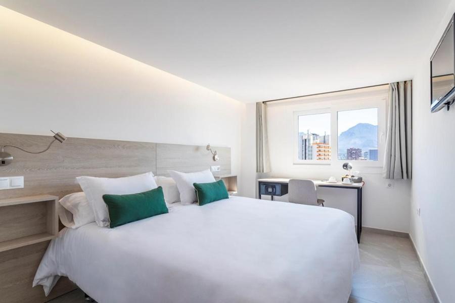 בנידורם Halley Hotel & Apartments Affiliated By Melia מראה חיצוני תמונה