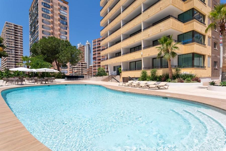 בנידורם Halley Hotel & Apartments Affiliated By Melia מראה חיצוני תמונה